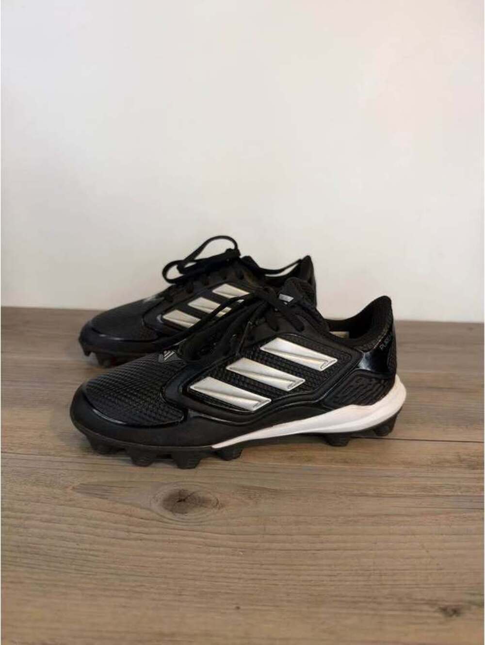 adidas PureHustle 3 TPU Youth Softball Cleats Size 2.5Y Black Silver IG7142